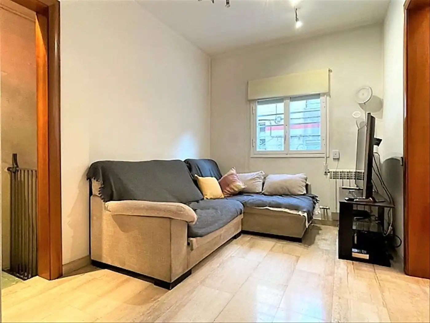 Sala de estar de Casa o chalet en venta en Sant Boi de Llobregat con Aire acondicionado, Terraza y Trastero