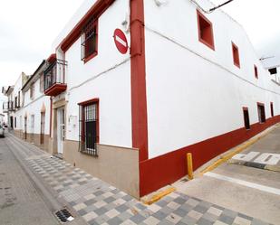 Vista exterior de Casa o xalet en venda en Lobón amb Terrassa