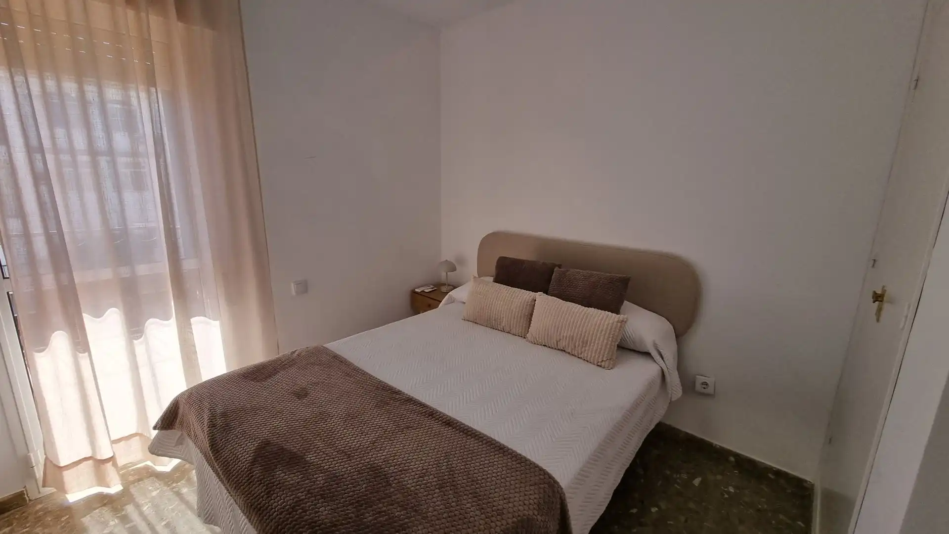 Habitación de Dúplex en venta en Chipiona con Aire acondicionado, Terraza y Amueblado