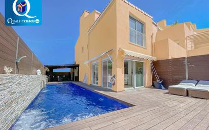 Swimming pool of House or chalet for sale in Alicante / Alacant  with Air Conditioner, Heating and Terrace