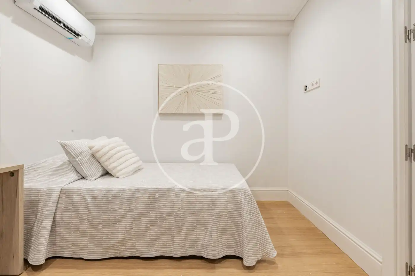 Habitación de Piso en venta en Madrid con Aire acondicionado, Calefacción y Terraza