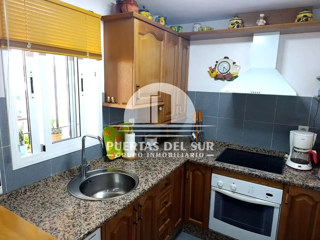 Appartamento con piscina in vendita a Avenida de Los Corrales, imagen 4