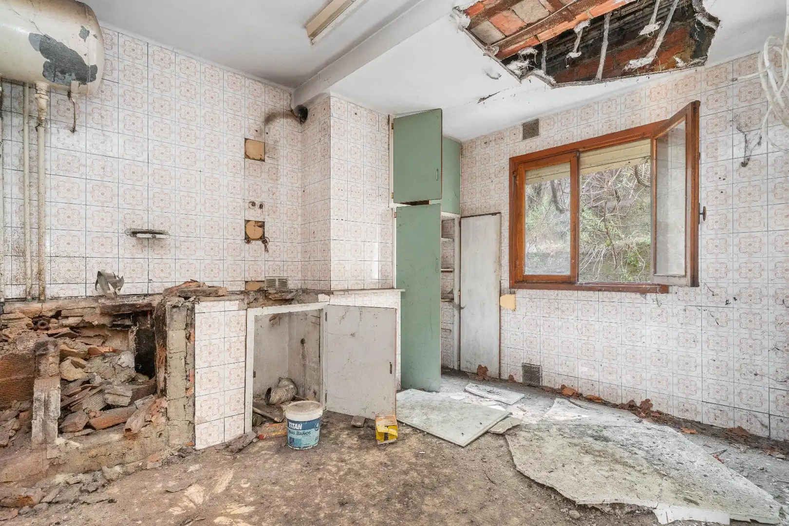 Kitchen of Buildings for sale in Aller