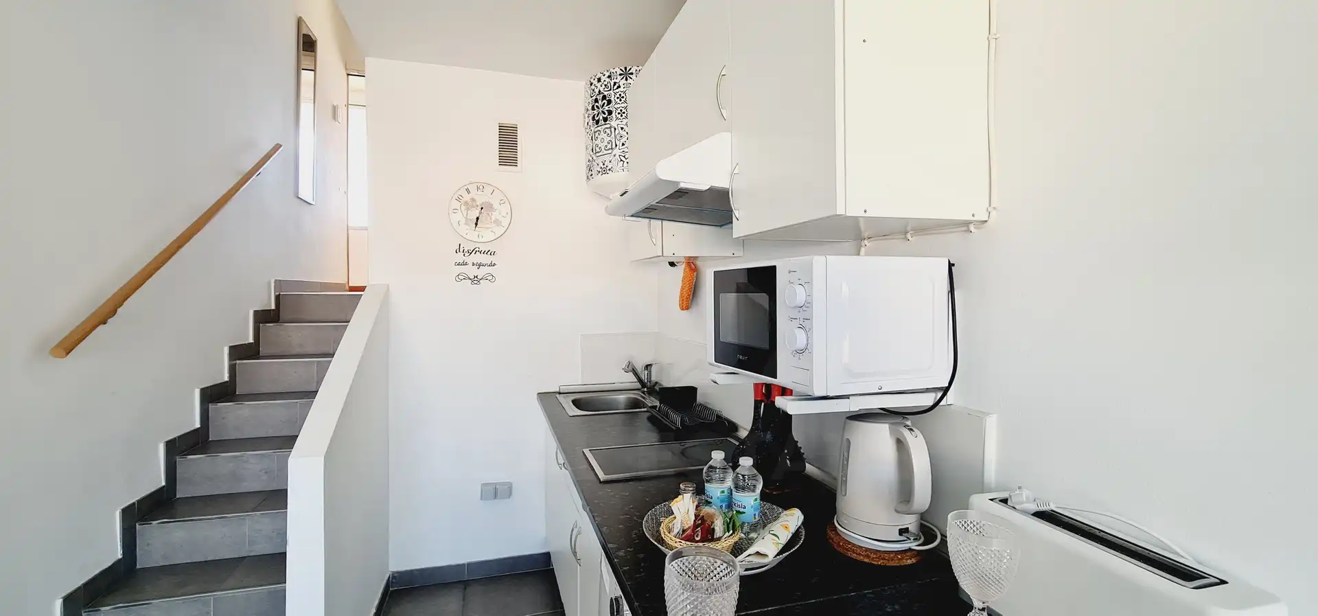 Kitchen of Study for sale in Estepona  with Air Conditioner, Heating and Terrace