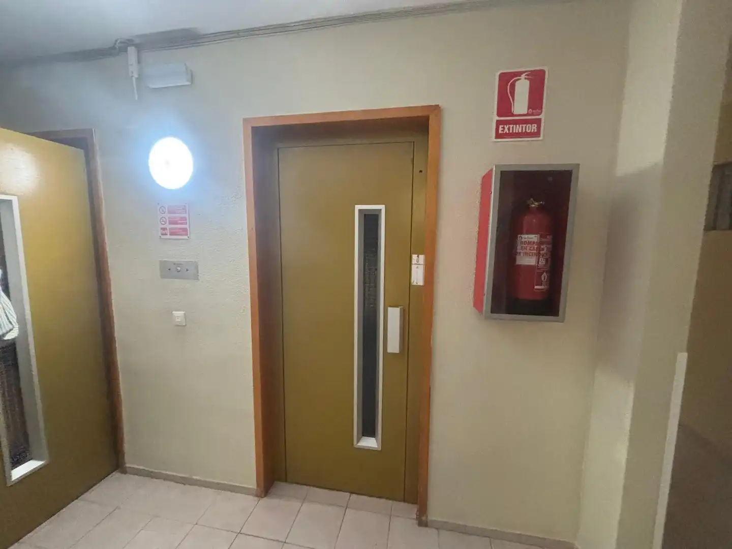 Vivienda con piscina en venta en Avenida Gamonal, imagen 17