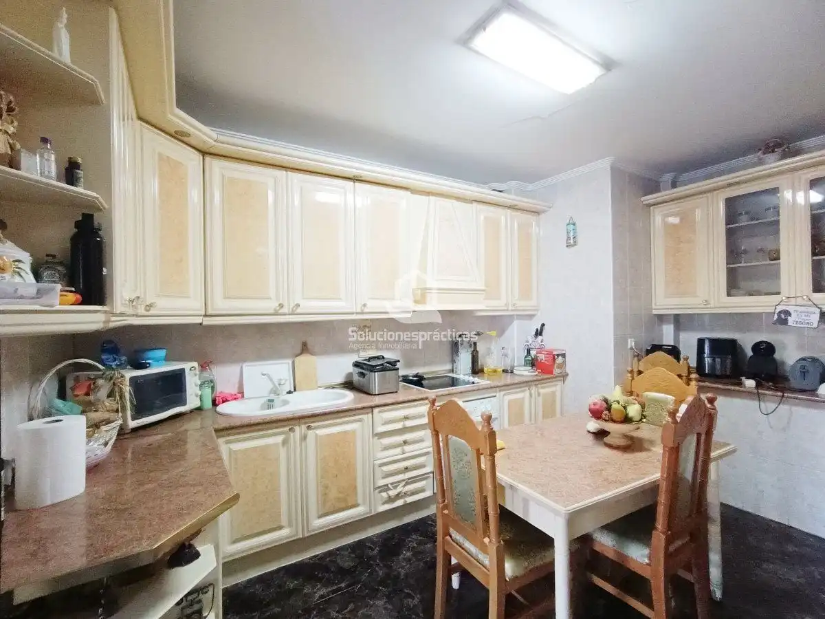 Kitchen of Houses for sale in Martos  with Air Conditioner and Terrace