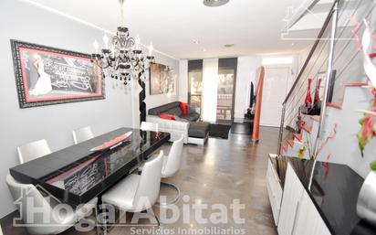 Living room of Single-family semi-detached for sale in Onda  with Air Conditioner, Heating and Terrace