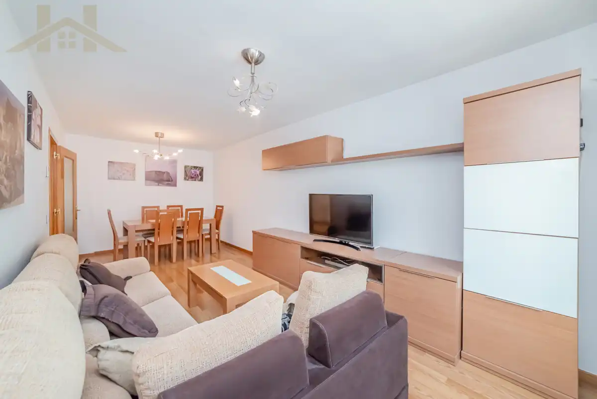 Living room of Flat for sale in Pinto  with Air Conditioner, Heating and Storage room