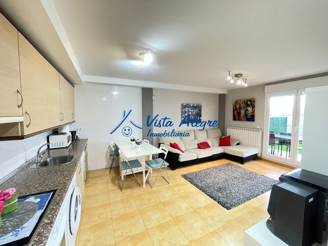 Exterior view of Apartment for sale in Castañares de Rioja  with Heating, Terrace and Storage room