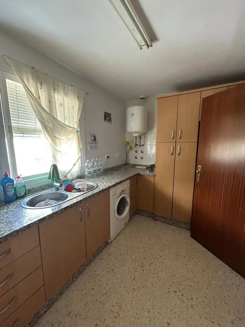 Küche von Wohnung zum Verkauf in Utrera mit Terrasse und Abstellraum
