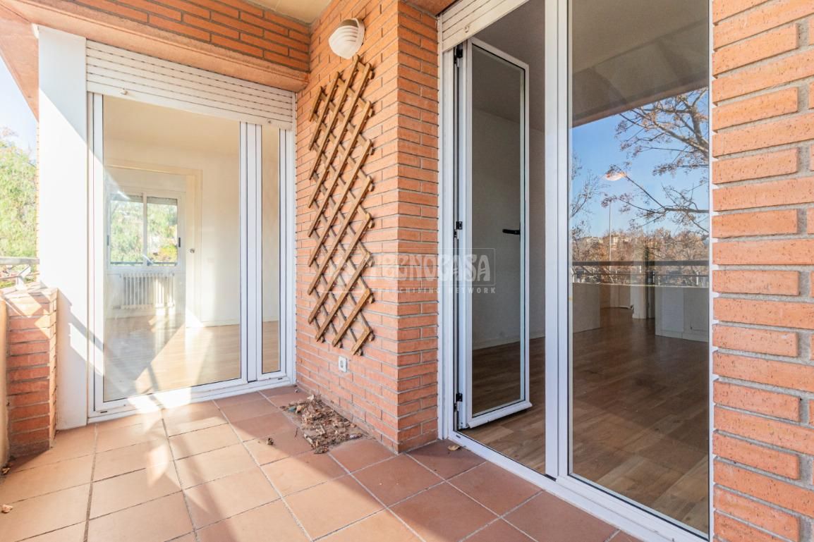 Terrace of Flat for sale in Sant Cugat del Vallès  with Heating, Terrace and Balcony