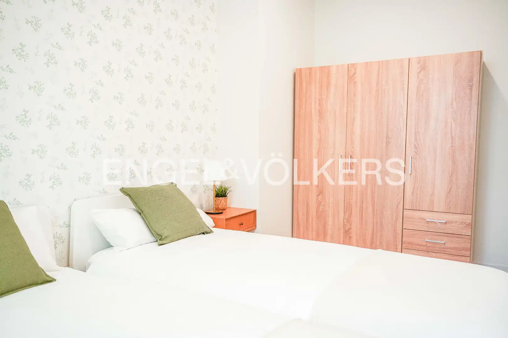 Bedroom of Apartments for sale in Santander  with Heating