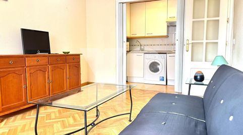 Foto 4 de Apartamento de alquiler en De Conos, Simancas, Madrid Capital