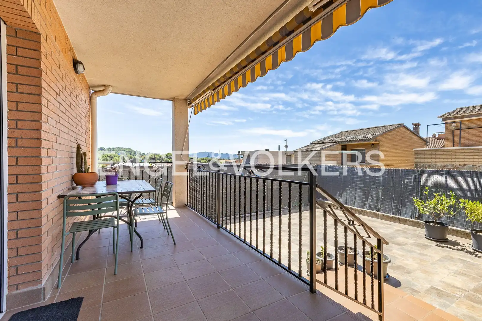 Terrasse von Haus oder Chalet zum Verkauf in Rubí mit Klimaanlage, Heizung und Terrasse