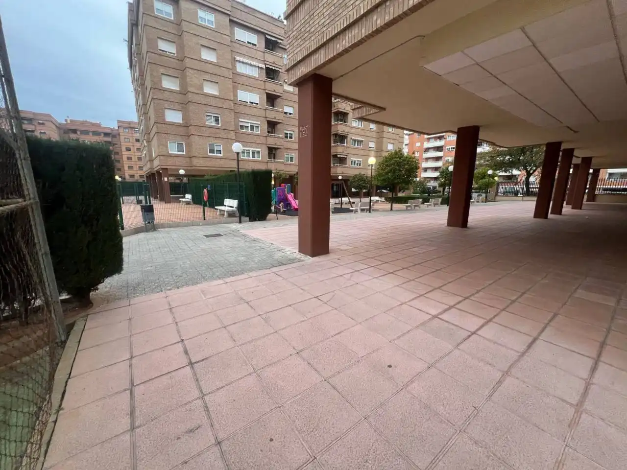 Parkplatz von Wohnung zum Verkauf in Castellón de la Plana / Castelló de la Plana mit Klimaanlage, Abstellraum und Möbliert