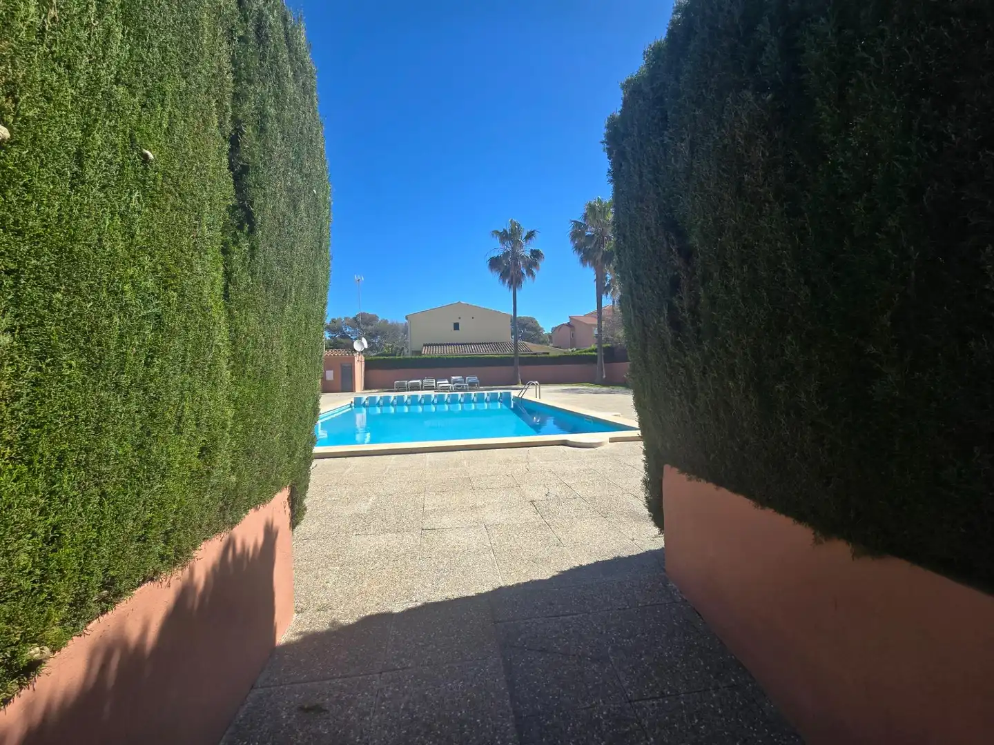 Piscina de Casa adosada en venda en Llucmajor amb Aire condicionat, Calefacció i Jardí privat