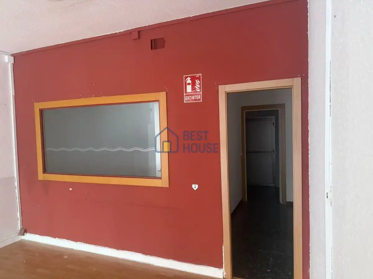 Geschaftsraum zum Verkauf in León Capital , León