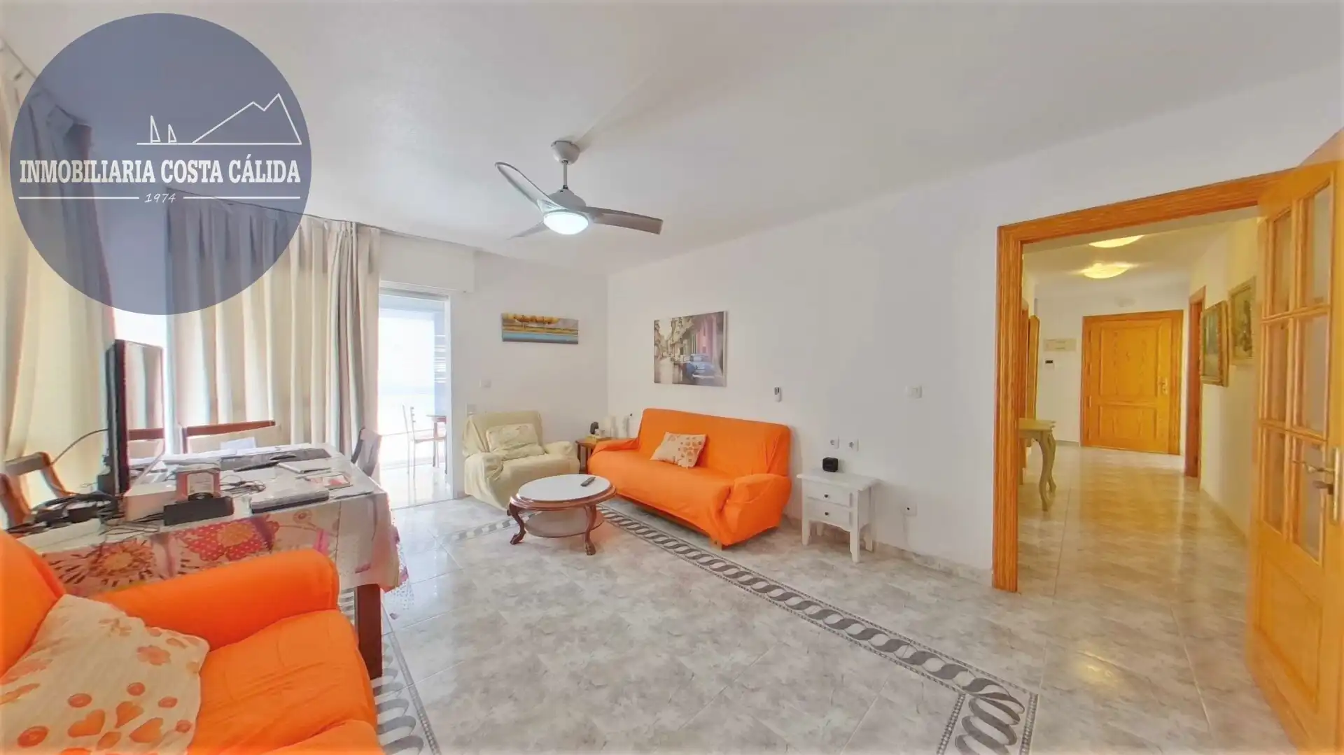 Sala de estar de Piso en venta en Águilas con Terraza, Horno y Balcón