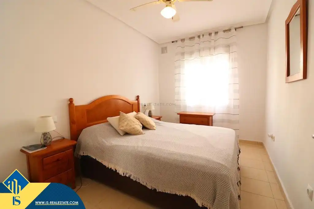 Piso de alquiler en Campoamor
