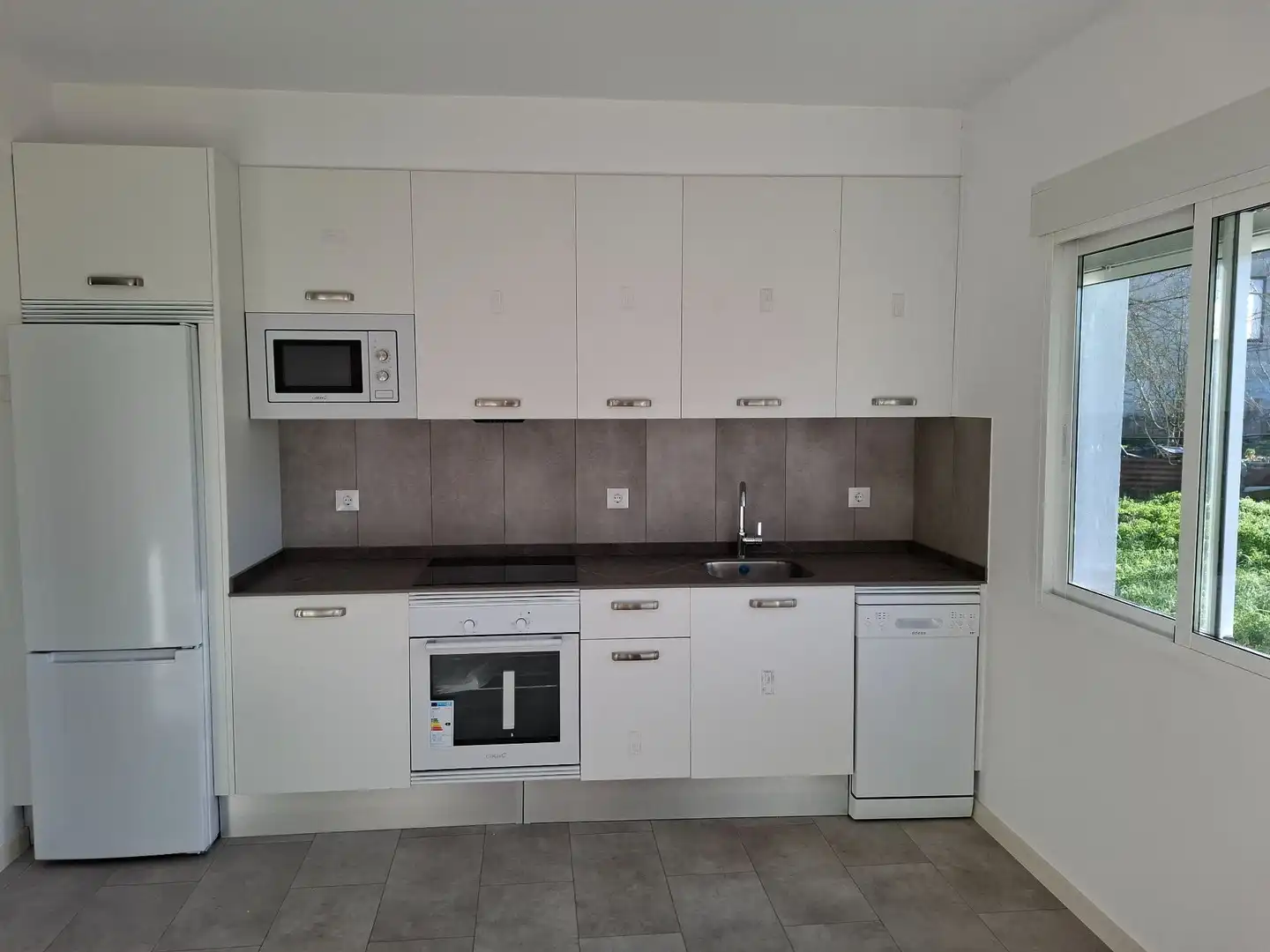 Kitchen of Detached homes for rent in O Carballiño    with Air Conditioner, Heating and Private garden