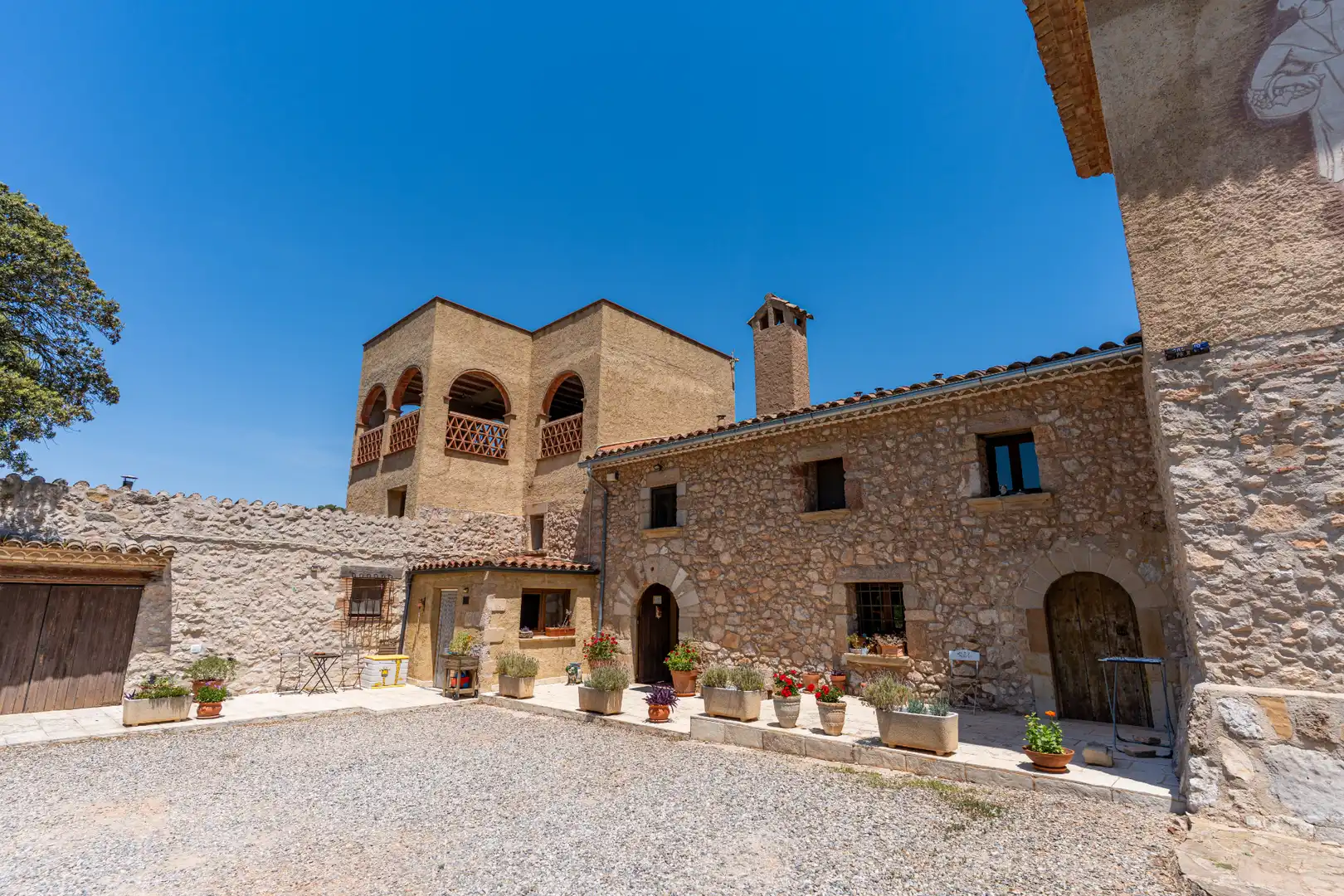 Exterior view of Houses for sale in Montblanc  with Air Conditioner, Heating and Private garden