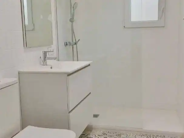 Baño de Piso en venta en Almussafes con Terraza, Amueblado y Balcón