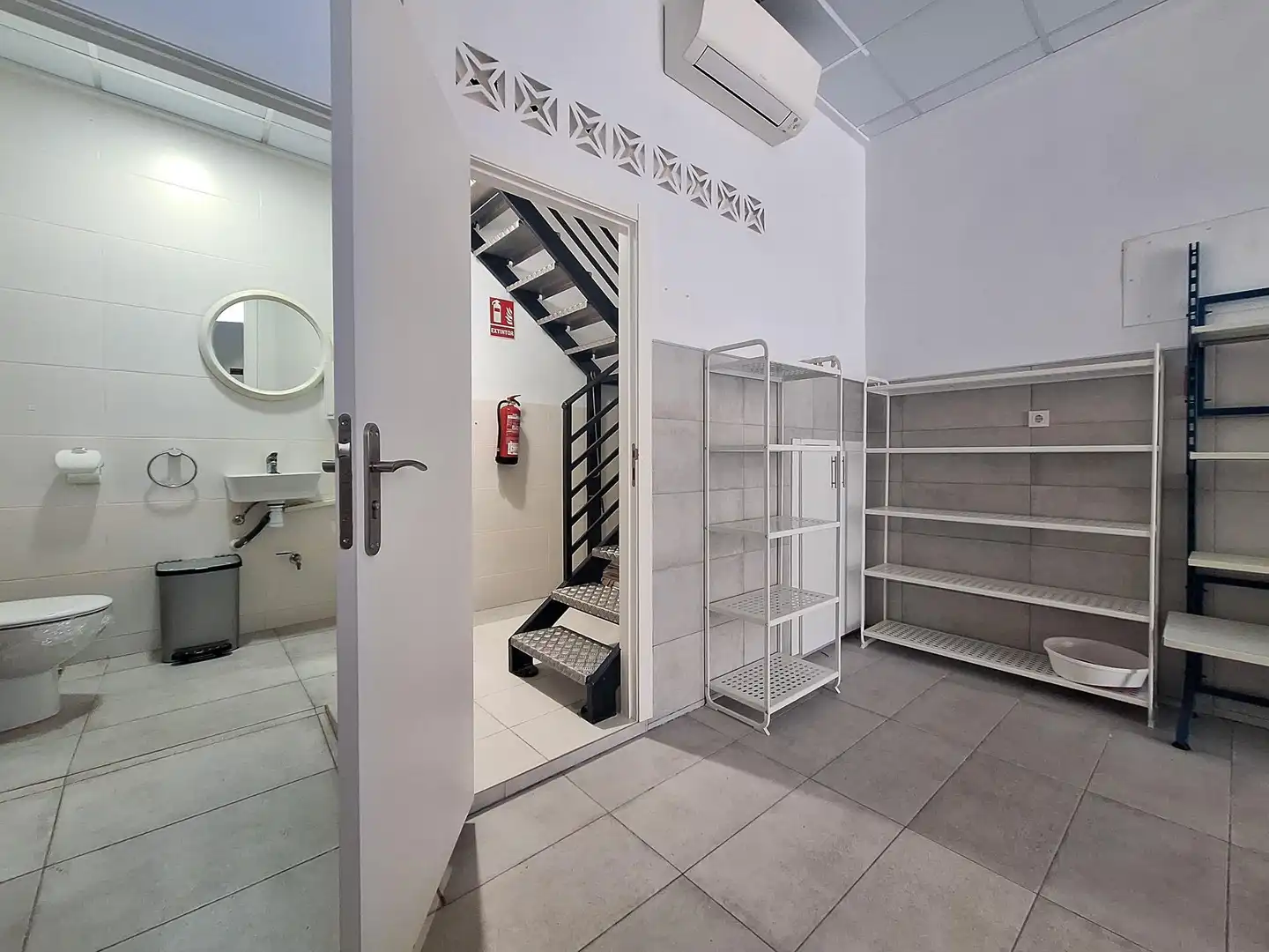 Local en venta en Santa Pola con Aire acondicionado y Terraza
