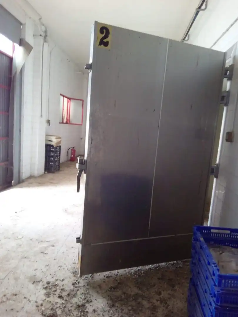 Nau industrial en venda a Caminreal