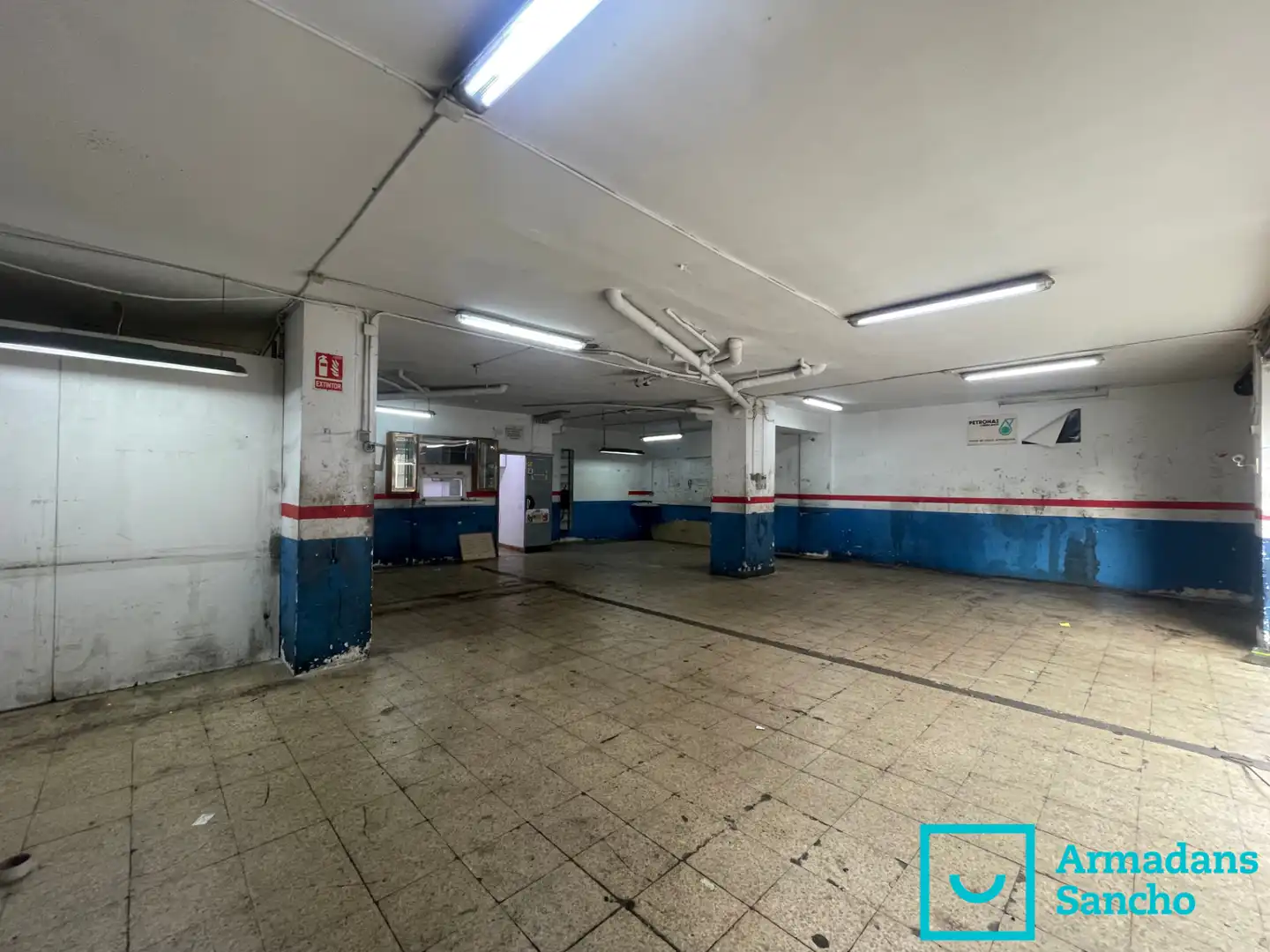 Aparcament de Local de lloguer en Santa Eulàlia