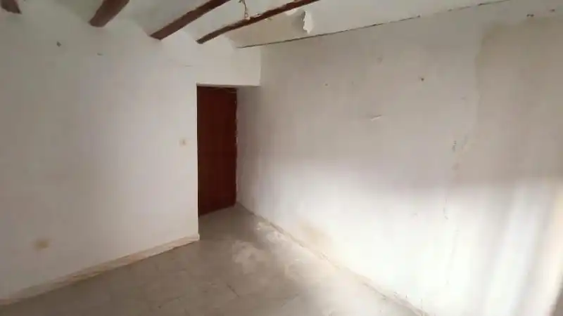 Casa adosada en venda en Ibros amb Terrassa i Traster