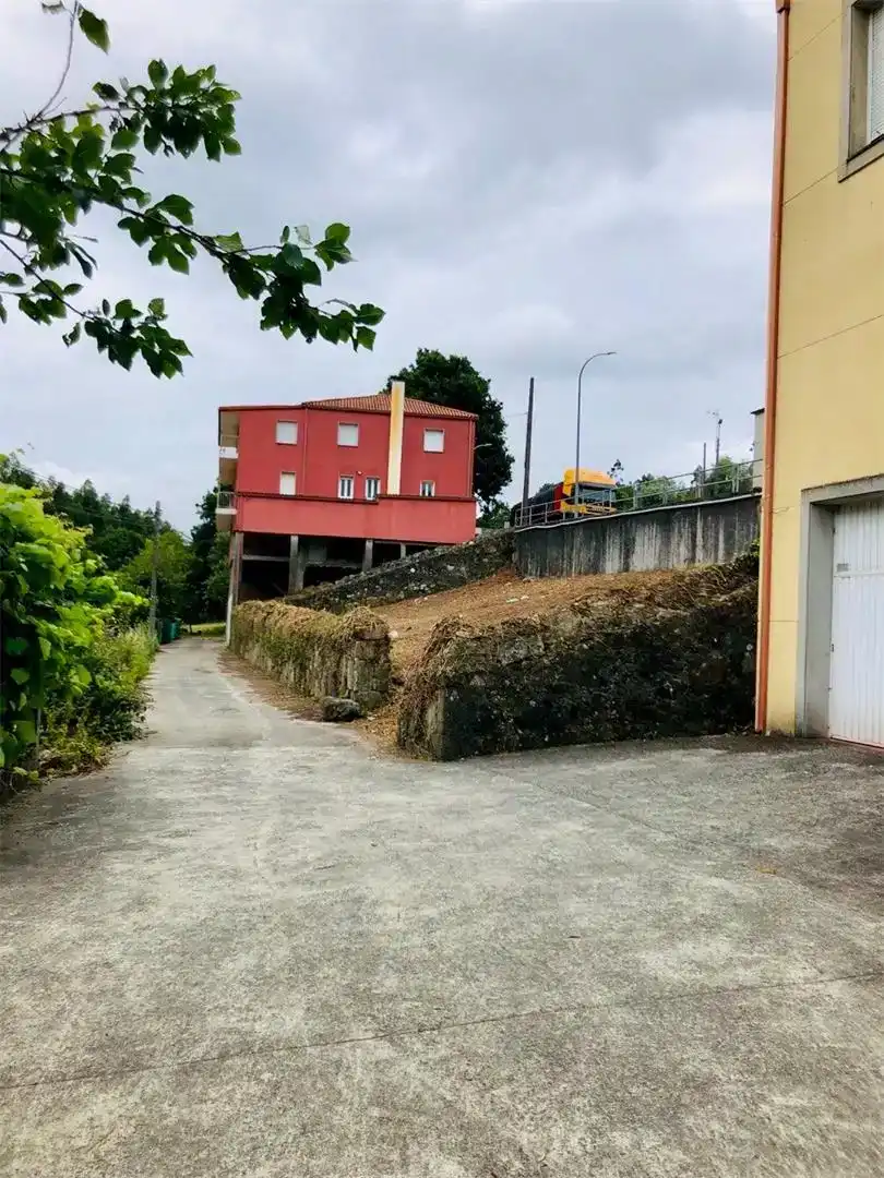 Residencial en venta en Val do Dubra