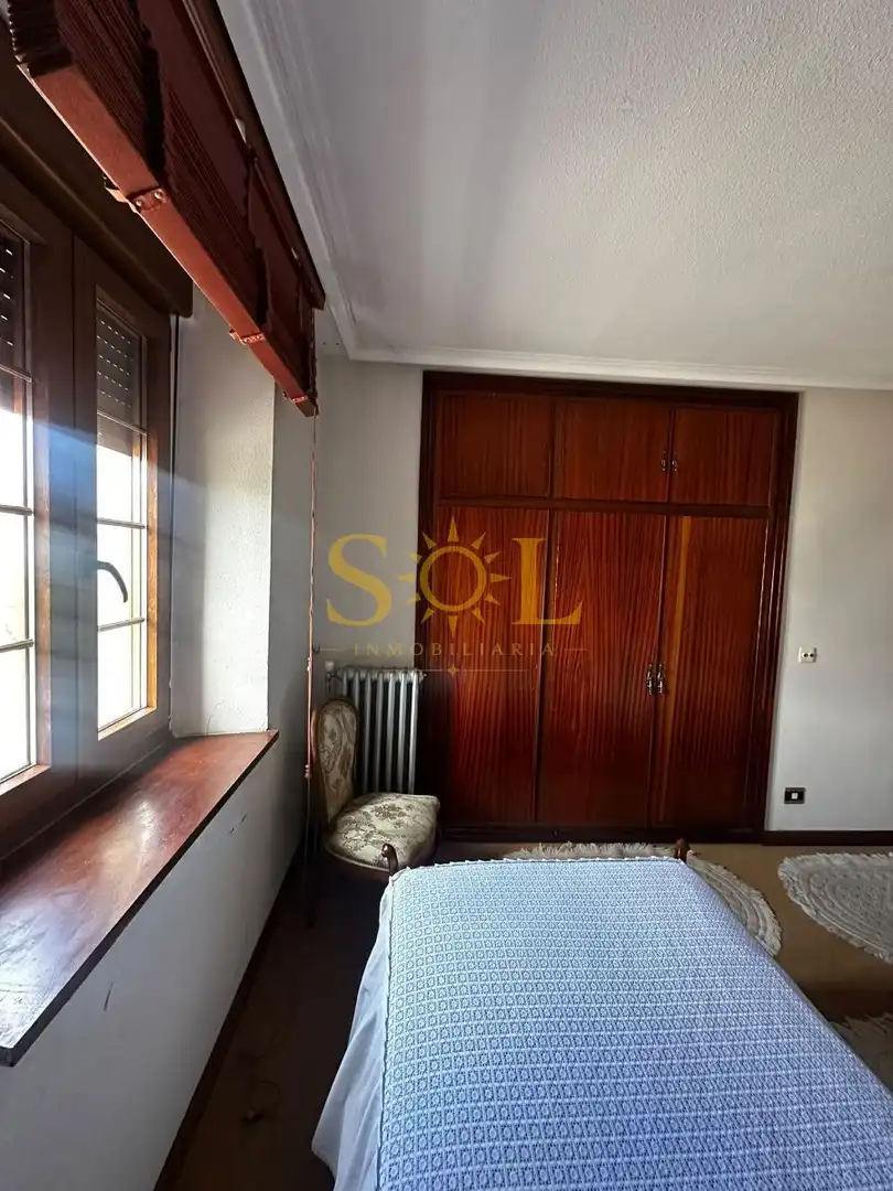 Habitación de Casa o chalet en venta en Cabrillanes con Calefacción y Jardín privado