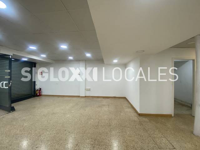 Local comercial en Alquiler en SANTA PAU en Porta