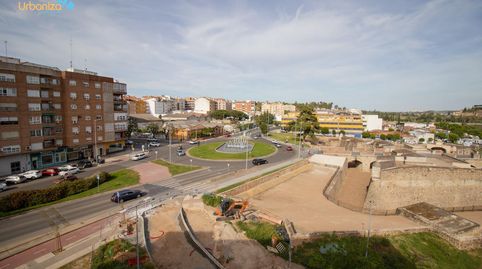 Foto 4 de Piso de alquiler en Avenida de Adolfo Díaz Ambrona, 1, La Estación, Badajoz Capital