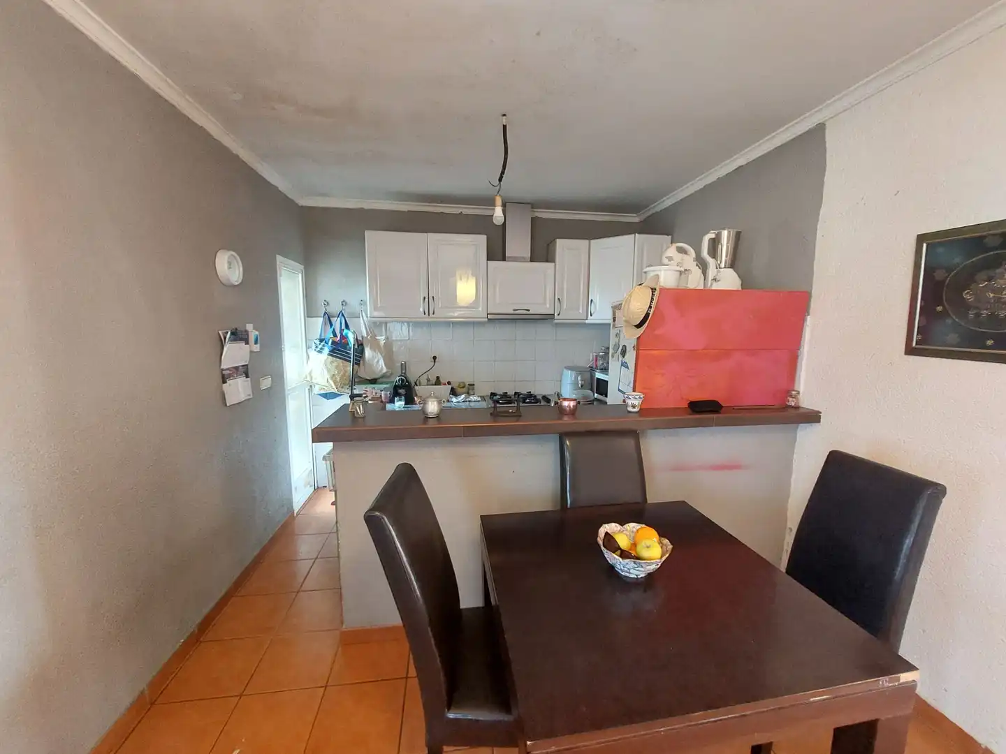 Küche von Einfamilien-Reihenhaus zum Verkauf in Dénia mit Privatgarten und Möbliert