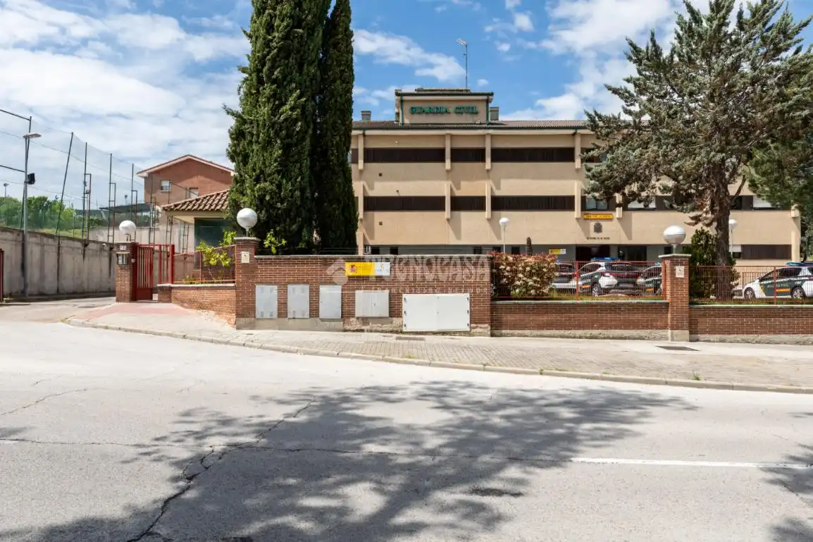 Parking de Piso en venta en Las Rozas de Madrid con Calefacción, Terraza y Trastero