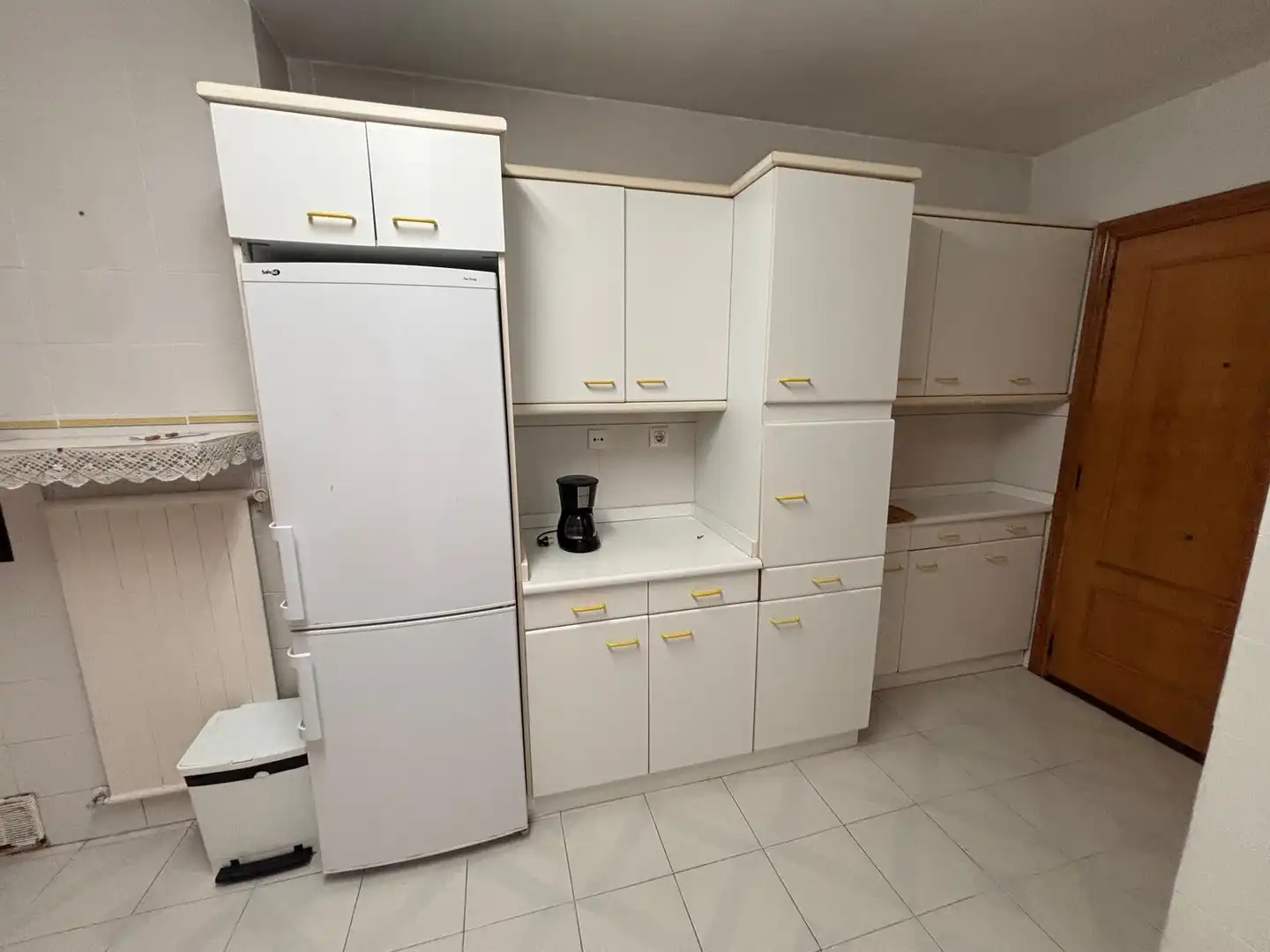 Cocina de Piso en venta en Oviedo  con Calefacción, Parquet y Trastero