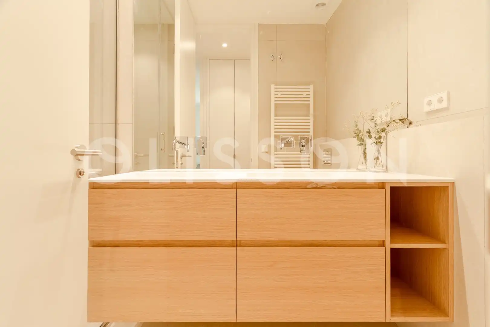 Baño de Piso en venta en Madrid con Aire acondicionado, Calefacción y Amueblado