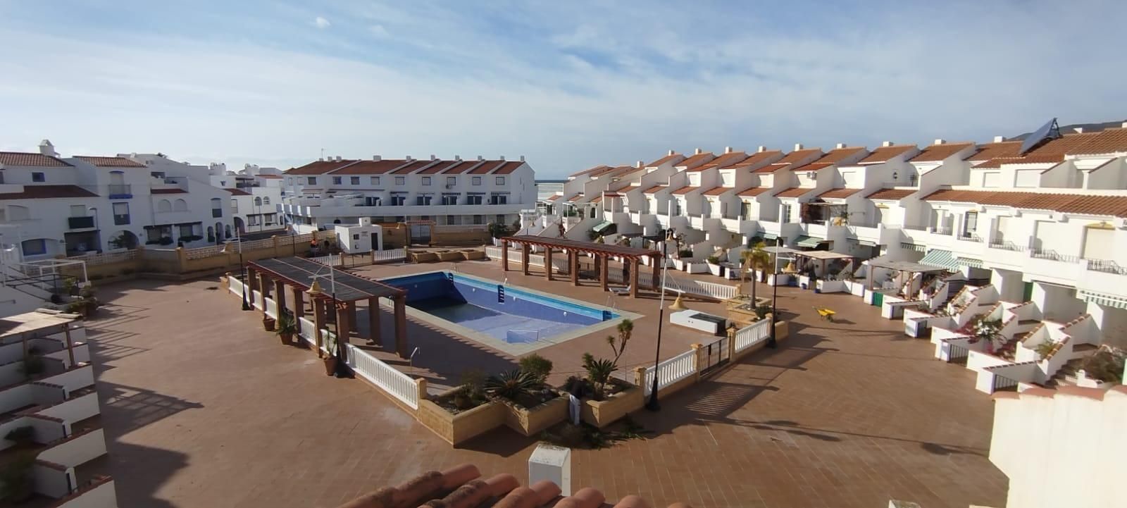 Exterior view of Single-family semi-detached for sale in Motril  with Air Conditioner, Terrace and Storage room