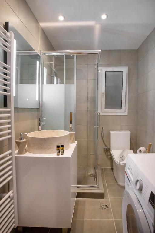 Bany de Apartament de lloguer en Terrassa amb Aire condicionat, Moblat i TV