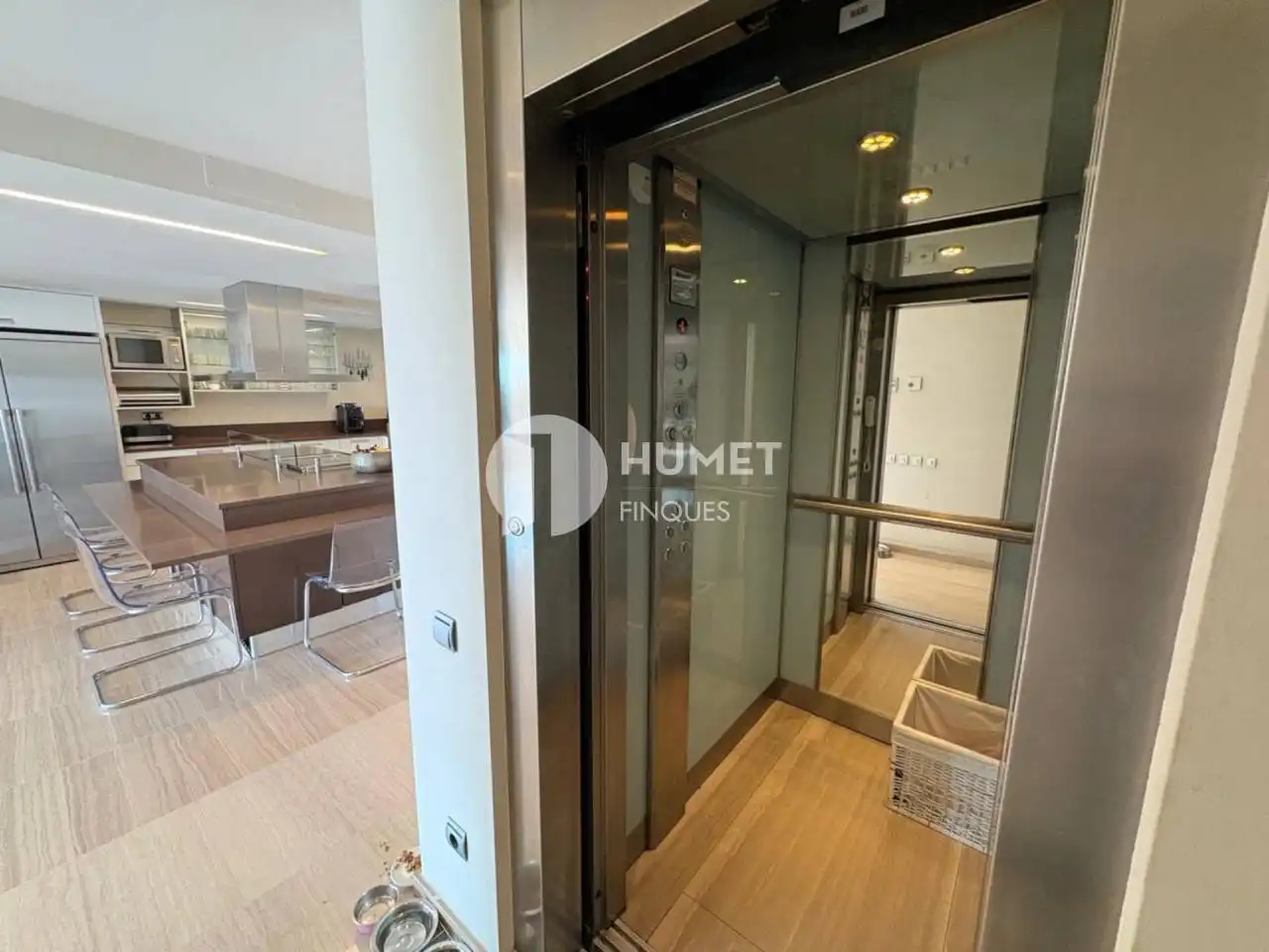 Casa o chalet en venta en Barcelona con Aire acondicionado, Calefacción y Jardín privado