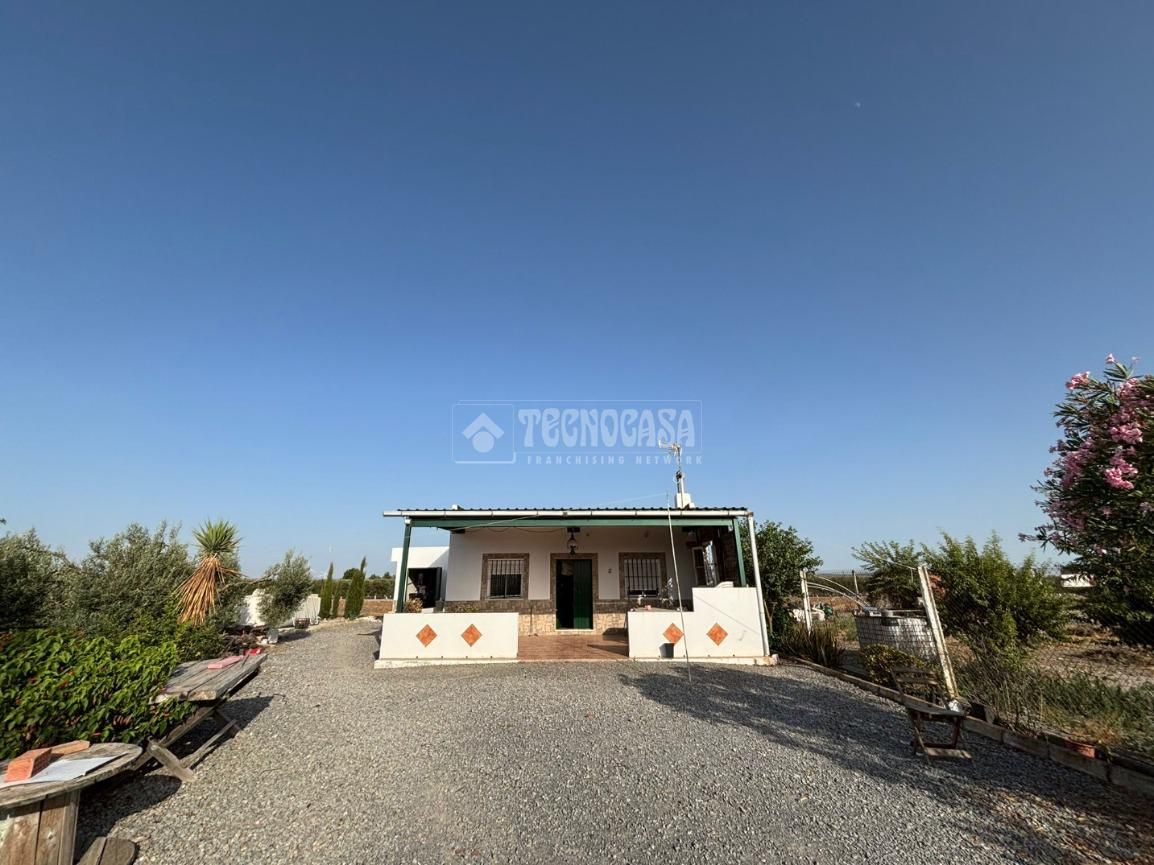 Vista exterior de Terreno en venta en  Madrid Capital