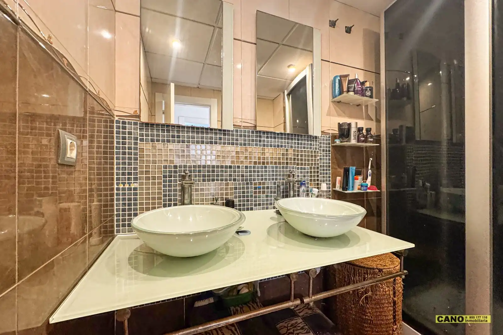 Baño de Piso en venta en Roquetas de Mar con Terraza, Trastero y Piscina