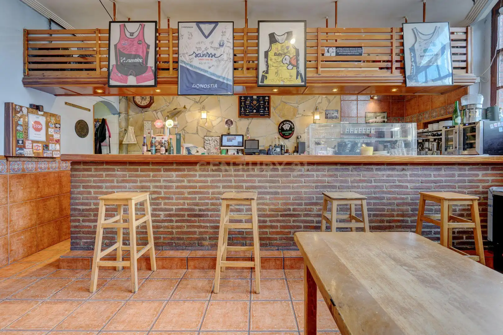 Commercial properties for sale in Extremadura Kalea, 9, Donostia-San Sebastian, Spai, 9, Intxaurrondo
