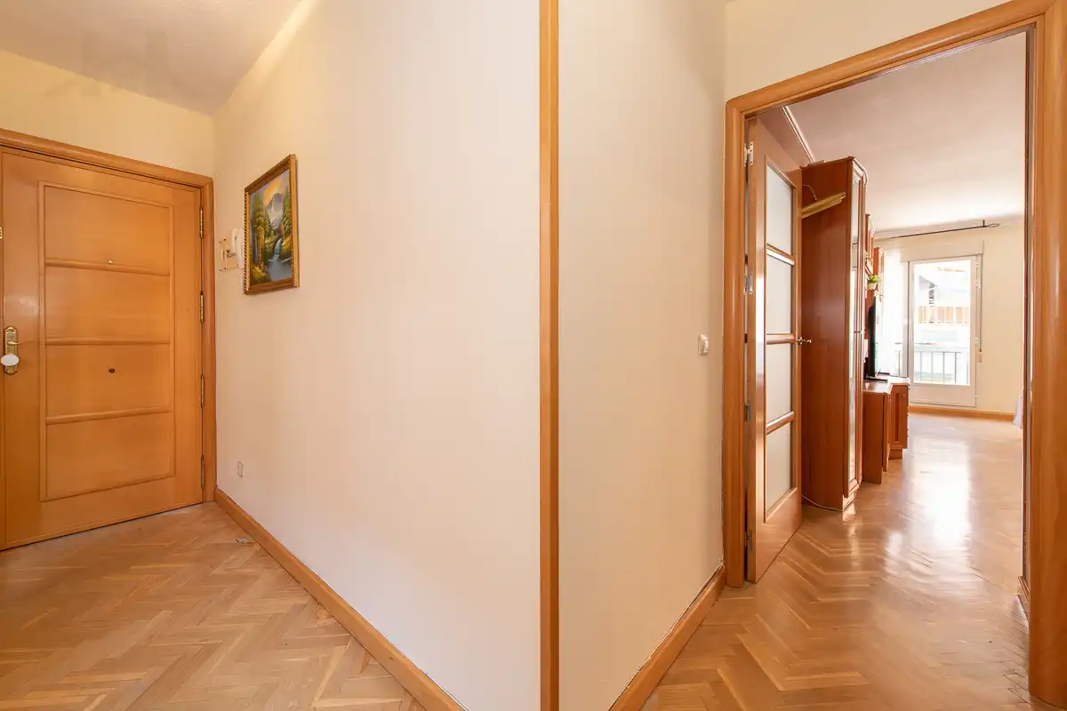 Wohnung zum Verkauf in San Sebastián de los Reyes mit Klimaanlage, Heizung und Terrasse