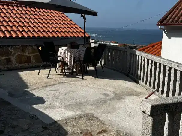 Terrassa de Casa adosada en venda en Oia amb Aire condicionat