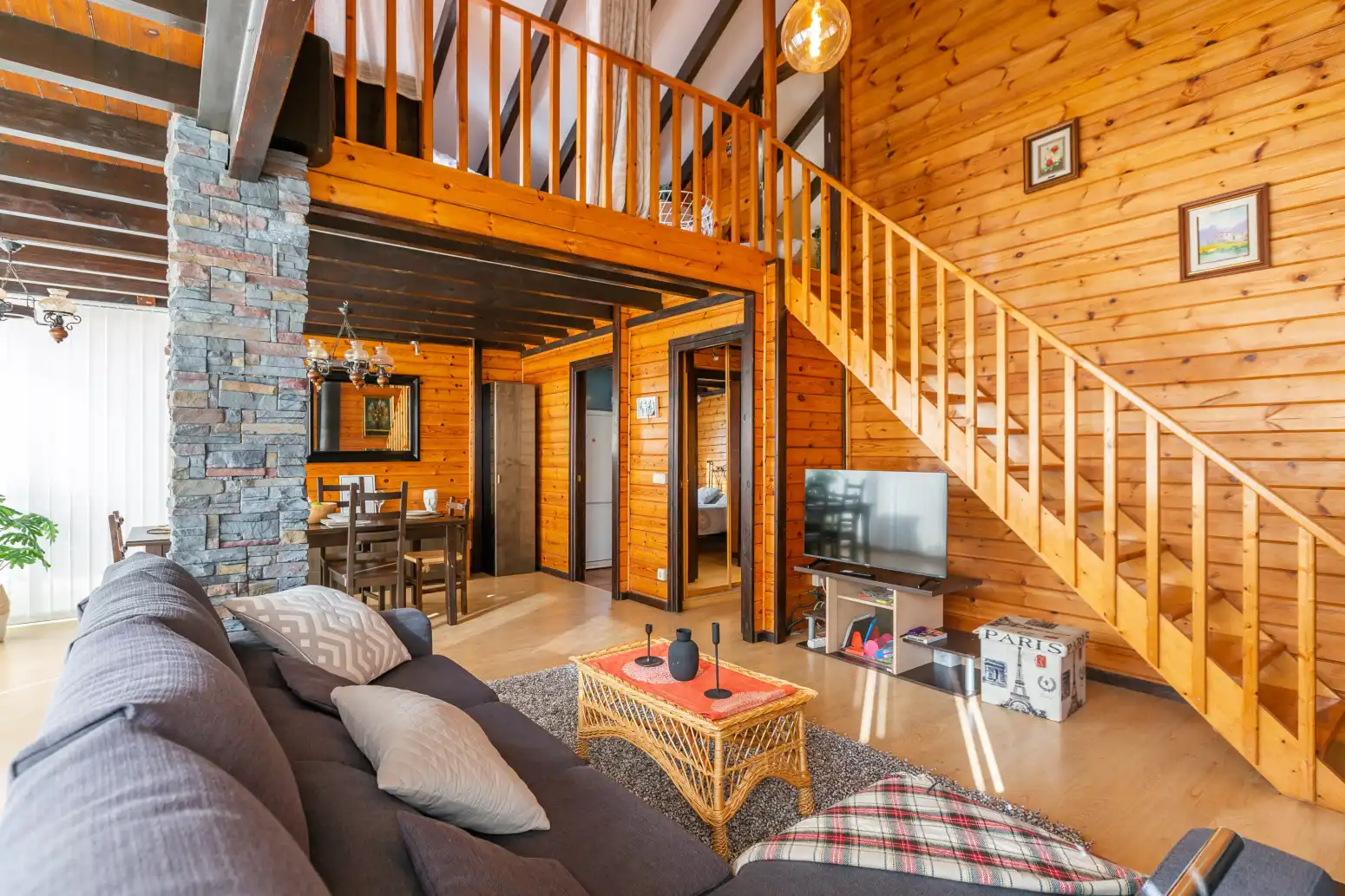 Sala de estar de Casa o chalet en venta en Ayegui / Aiegi con Aire acondicionado, Calefacción y Jardín privado