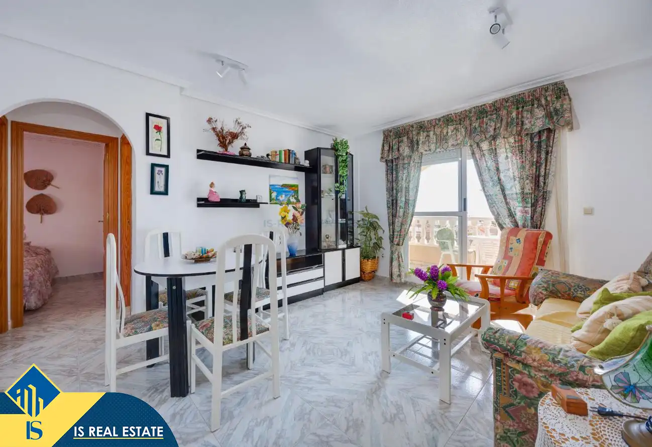 Apartamento con piscina en venta en Playa de los Locos, imagen 6