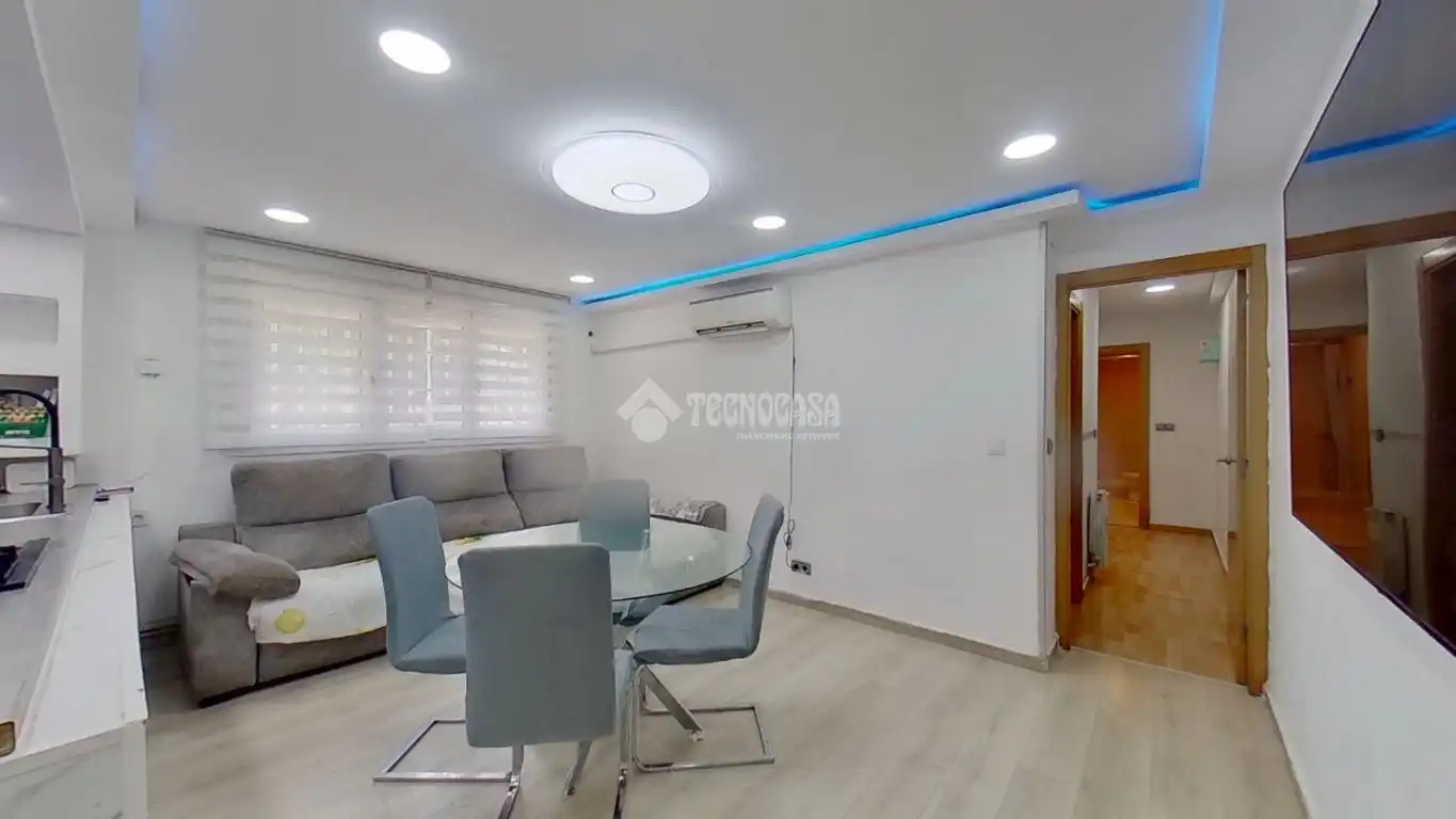 Pis amb ascensor en venda a Badia del Vallès, imagen 2