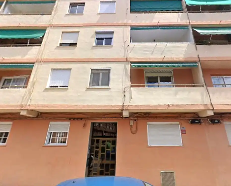 Vista exterior de Pis en venda en Tavernes Blanques